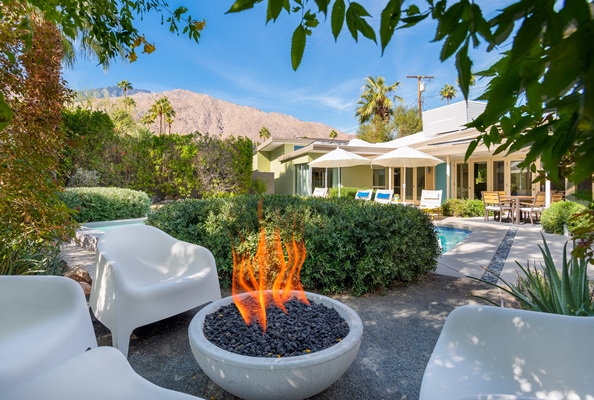 Palm Springs Vacation Rentals & houses for rent palm springs